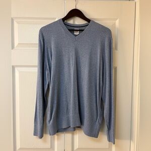 Gap Men's Light Blue V-Neck Sweater XL